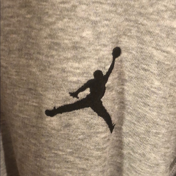 Men Medium Jordan Gray Sweater - Picture 5 of 5